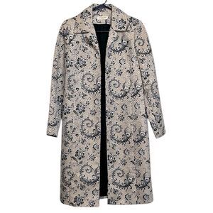 Elegant Floral Patterned Coat